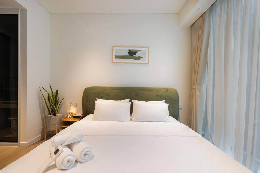 Opera 1br The Metropole D2 River View Ho Chi Minh City